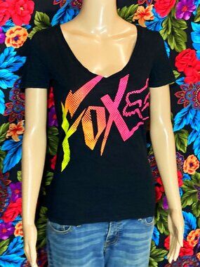 WOMEN'S FOX SHIRT MOTOCROSS DIRTBIKES FOX RACING WOMENS SIZE MEDIUM VNECK